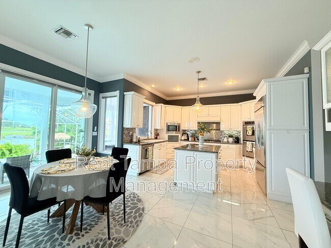 Building Photo - 2929 Wilderness Blvd W