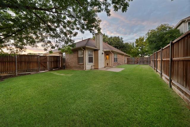 Building Photo - 5708 McKinley Ln