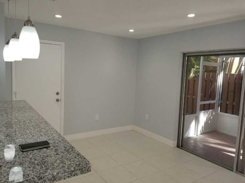 Building Photo - 14746 SW 90th Terrace