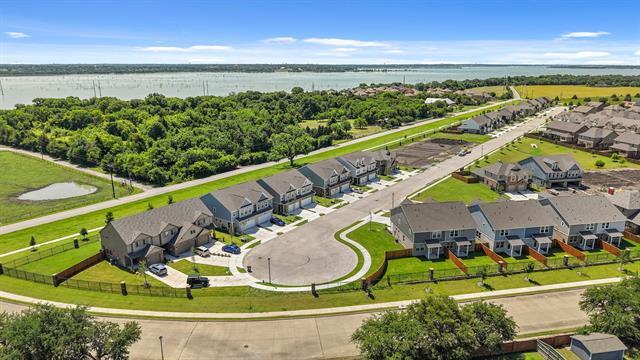 Building Photo - 1718 Zachary Ave