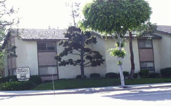 Building Photo - Briar Villa Apartments