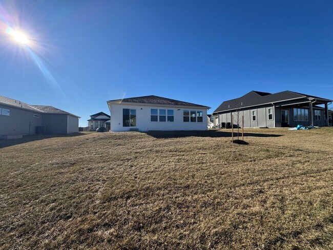 Building Photo - {31750} Brand New Ranch Home + 3 Car Garage + Unfinished Basement