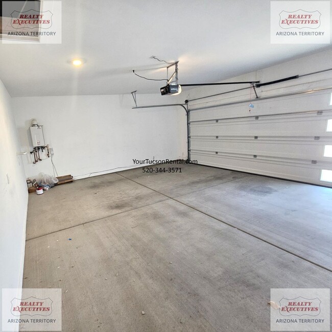 Building Photo - Hanson Ridge - Vail School District - 4/2 Near I-10 and Colossal Cave Rd North