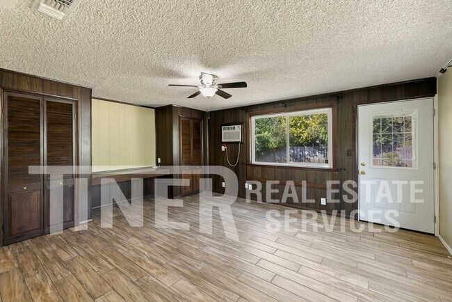 Building Photo - 2511 Cathay Wy