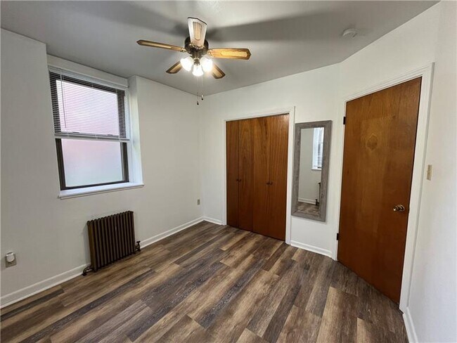 Building Photo - 1601 Hillsdale Ave