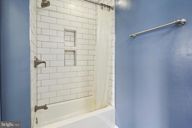 Building Photo - 101 N West St