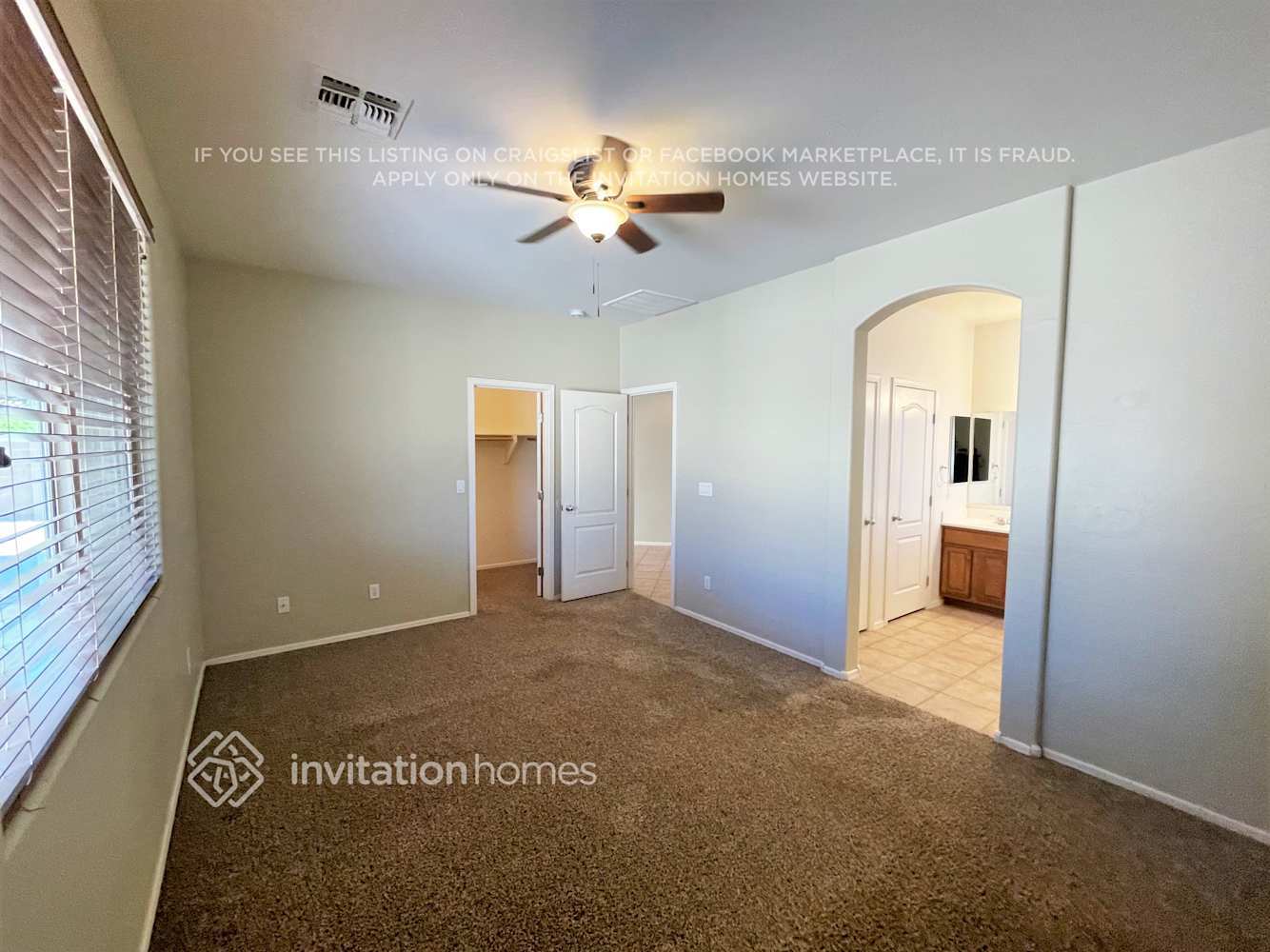Building Photo - 17682 W Cavedale Dr