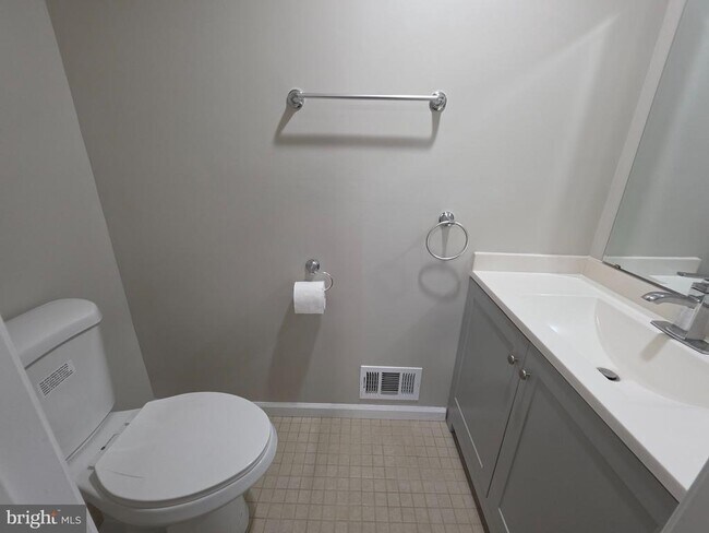 Building Photo - 1412 Woodmill Dr