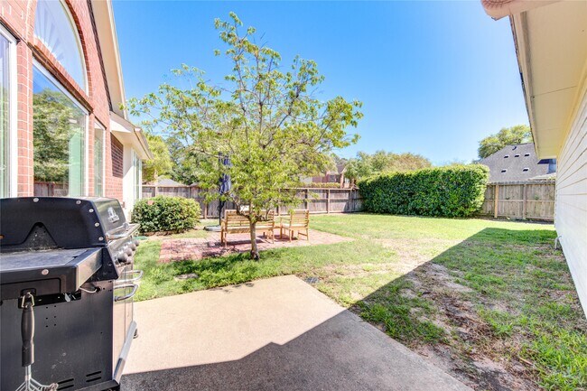 Building Photo - 12503 Whispering Sands Ct