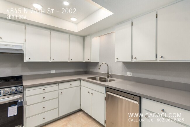 Building Photo - 4845 N 74th St