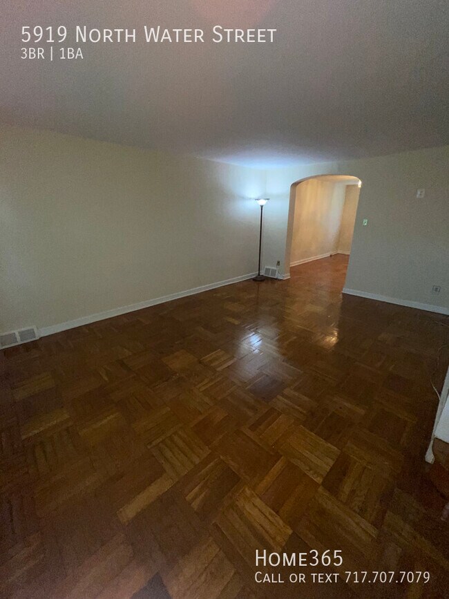 Building Photo - Beautiful 3 berdoon 1 bathroom home in Phi...