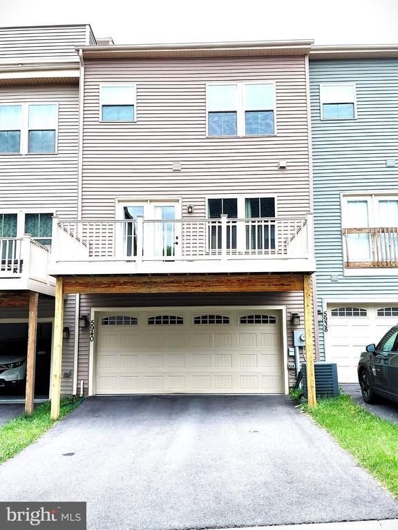 Building Photo - 5940 Tomahawk St