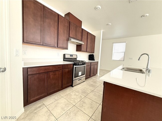 Building Photo - 8159 Guadiano Ave