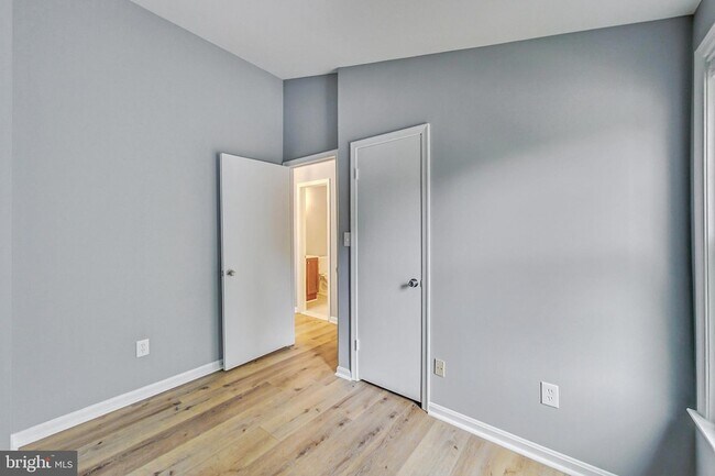 Building Photo - 10615 Prairie Landing Terrace