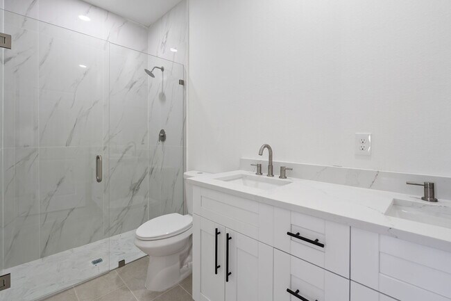 Building Photo - 5245-5247 26th St SW