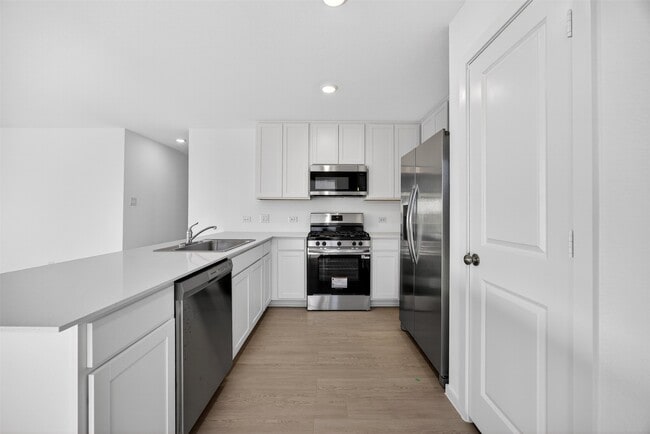 Building Photo - 5906 Havana Mist Dr