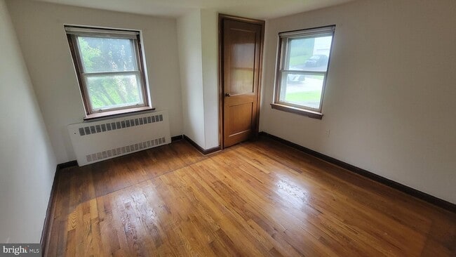 Building Photo - 1210 Matsonford Rd