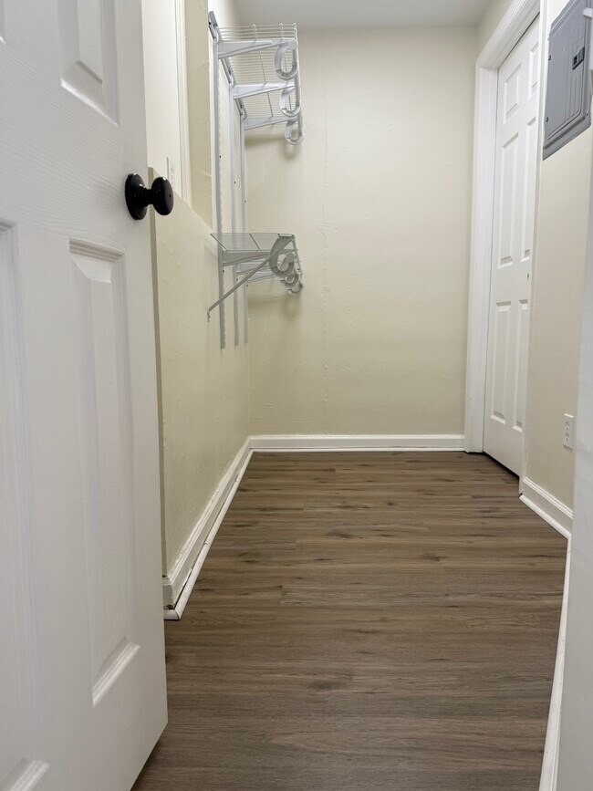 Building Photo - 546 Matthew Dr