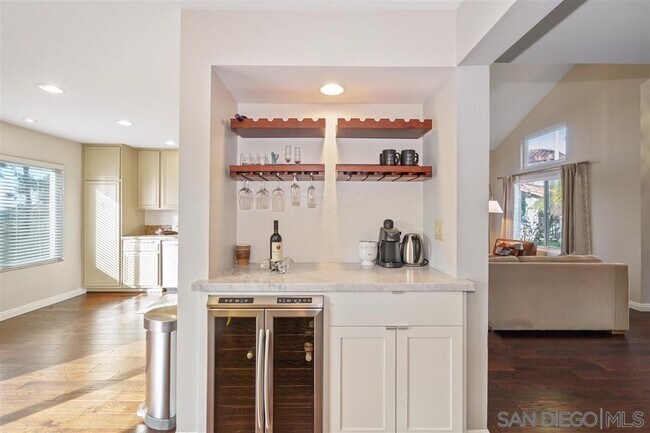 Building Photo - 10636 Brookhollow Ct