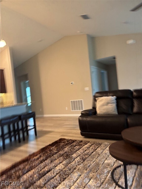 Building Photo - 1005 SW 36th St