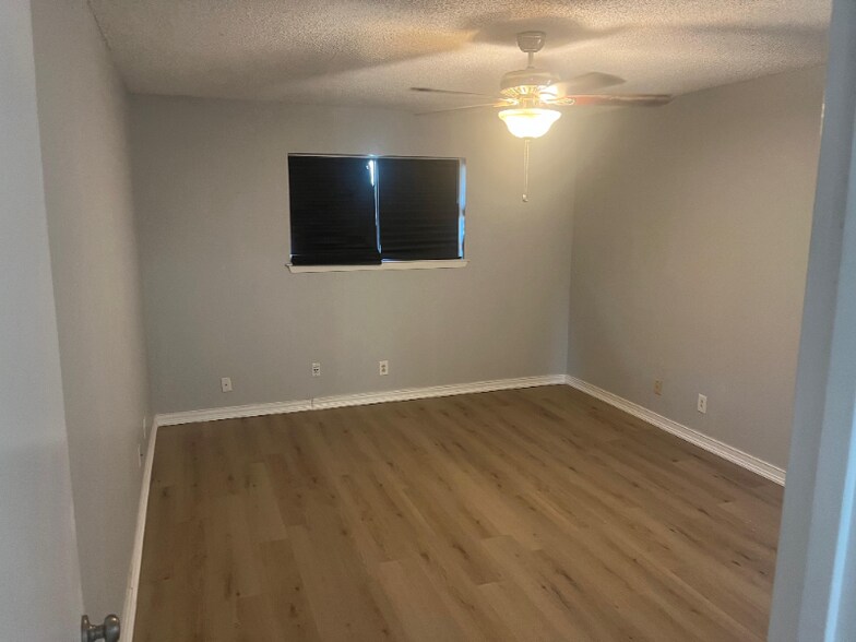 Building Photo - 3322 Tallwood Dr