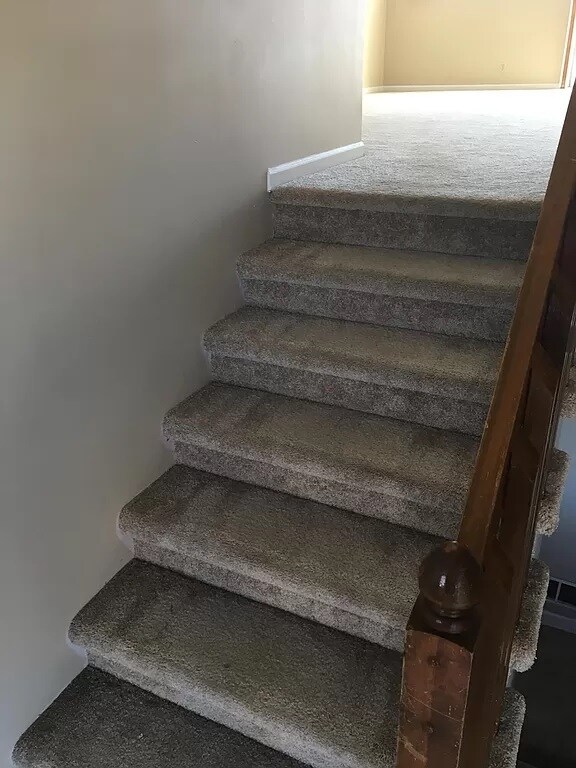 Building Photo - 3405 Comstock Ave