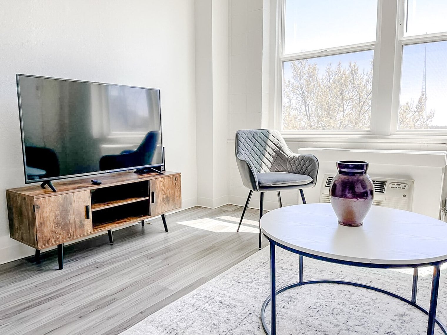 Building Photo - 2515 Burnet Ave