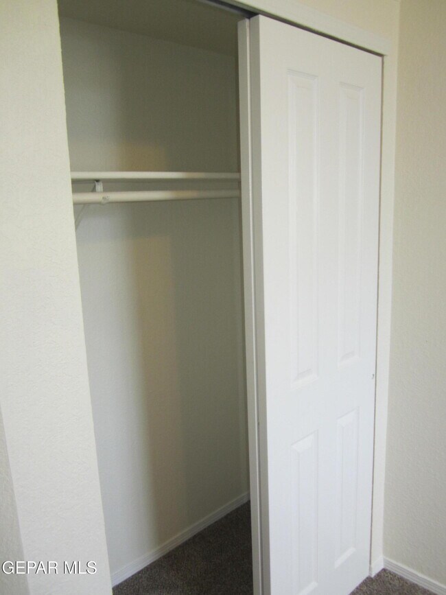 Building Photo - 538 Olmeca Dr