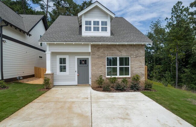 Building Photo - NEW Construction! Bonus OFFICE space! $100...