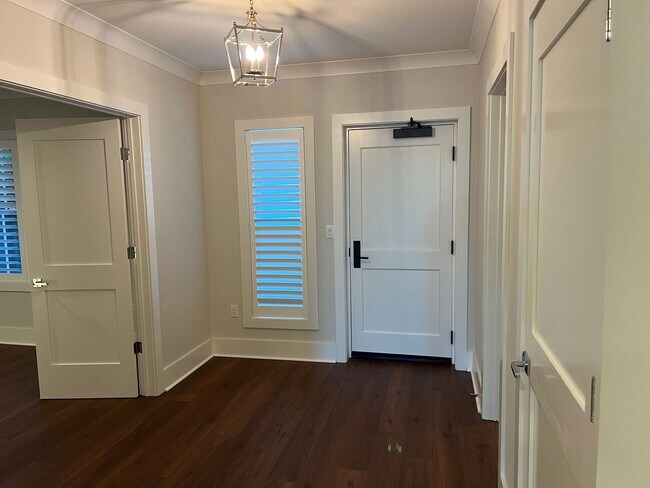 Building Photo - Luxury Coastal Living - The Charles - Deep Water Views