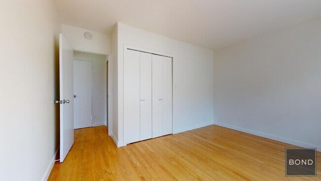 Building Photo - 236 E 36th St