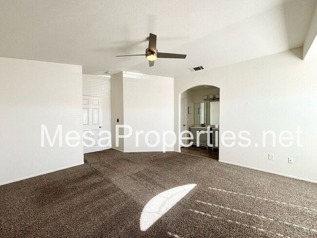 Building Photo - 16992 Lido Cir