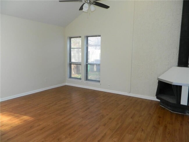 Building Photo - 8607 Fathom Cir