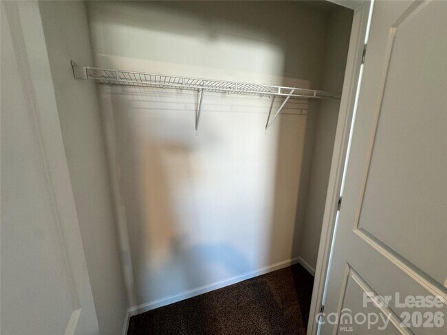 Building Photo - 1007 Maylen Trce