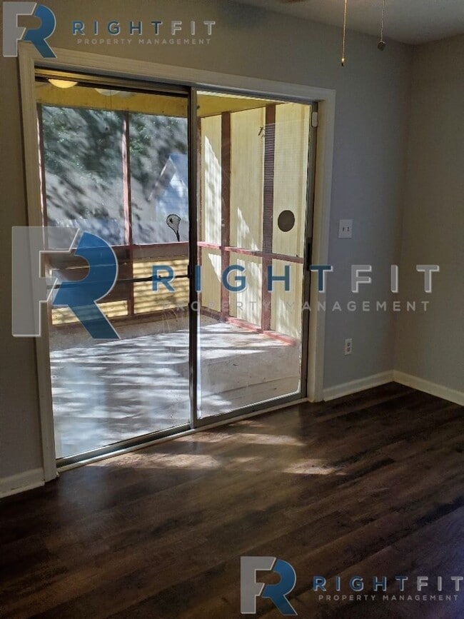 Building Photo - Welcome Home!