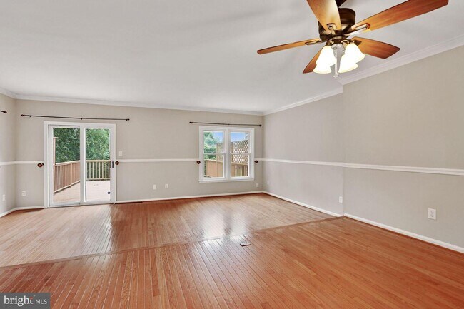 Building Photo - 5136 Glen Meadow Dr