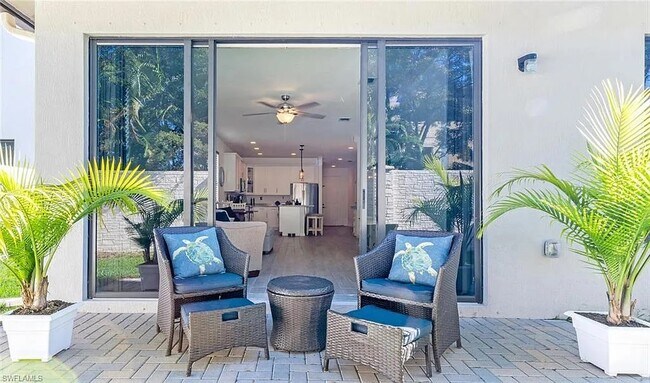 Building Photo - 8936 Madrid Cir