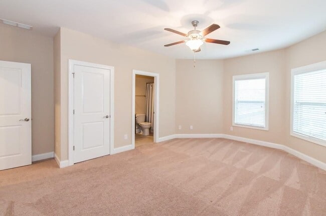 Building Photo - 4505 Summersweet Dr