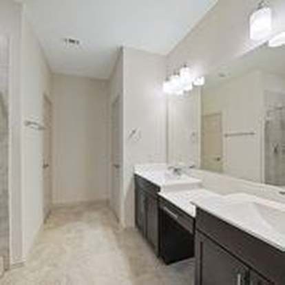 Building Photo - 3417 Avondale Vw Dr