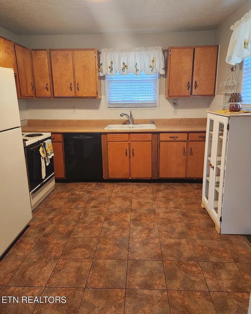 Building Photo - 507 Tipton Ave