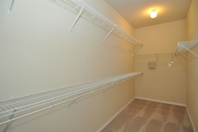 Building Photo - 20179 Royal Orchard Dr