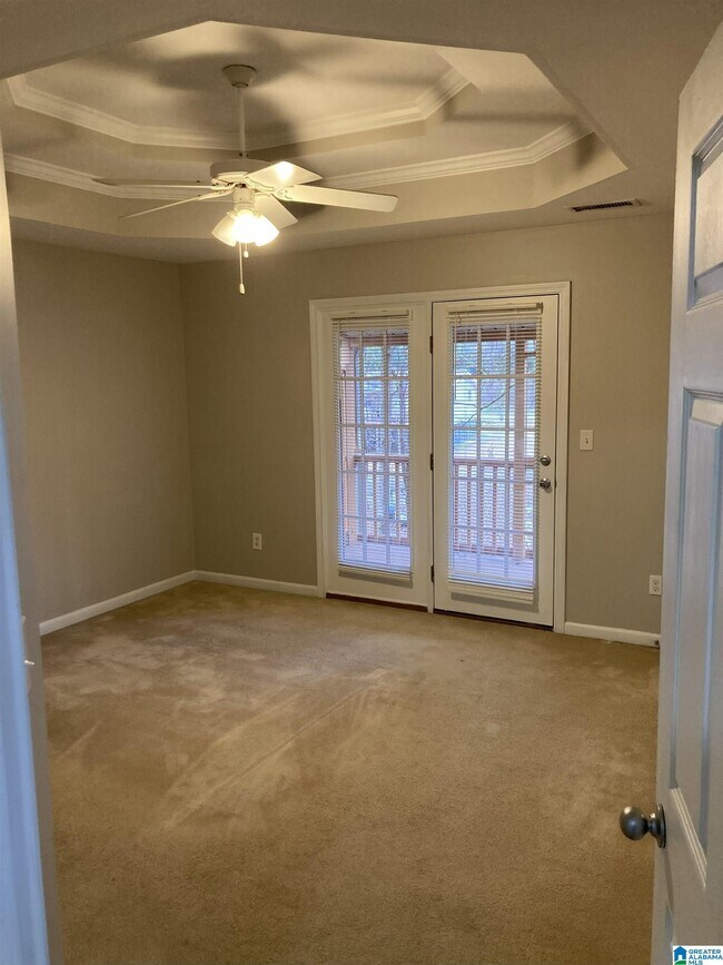 Building Photo - 200 Calloway Ln