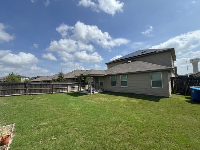 Building Photo - 317 Denison Dm