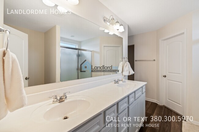 Building Photo - 648 White Fawn Run
