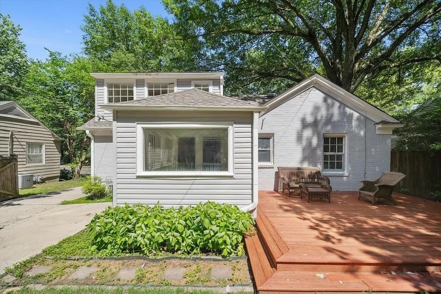 Rear - 181 Picardy St