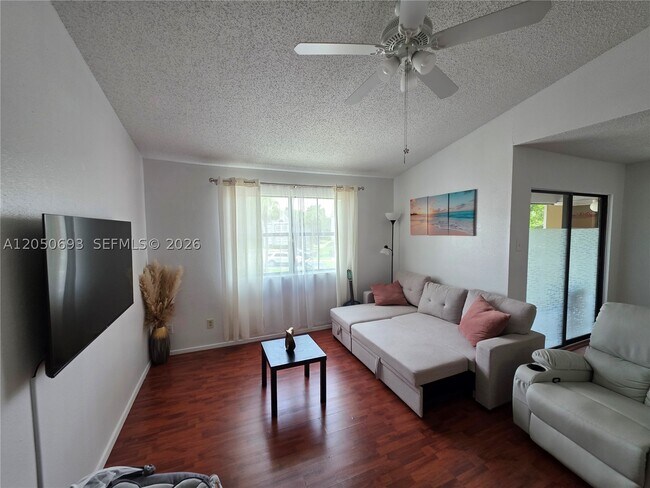 Building Photo - 15077 SW 103rd Terrace