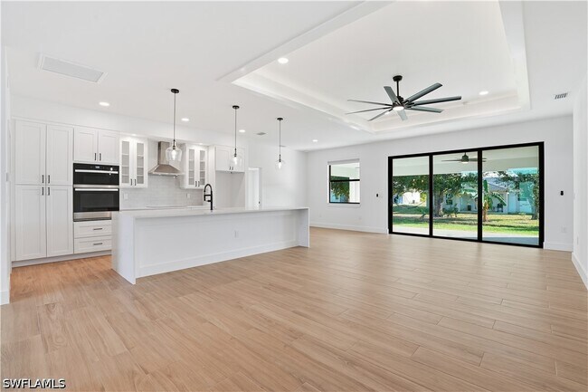 Building Photo - 3903 15th St SW