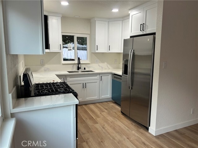 Building Photo - 234 N Martha Pl