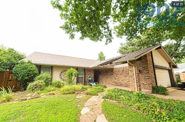 Building Photo - 4405 Manchester Ct