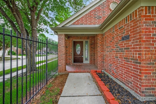 Building Photo - 17603 Burkhart Ridge Dr